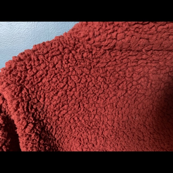 Fuzzy jacket - Picture 4 of 4